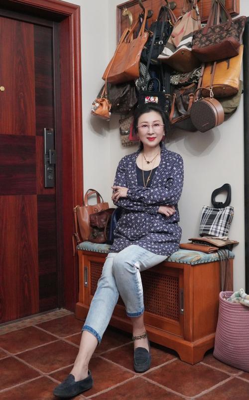 久久久久久精品的相关介绍