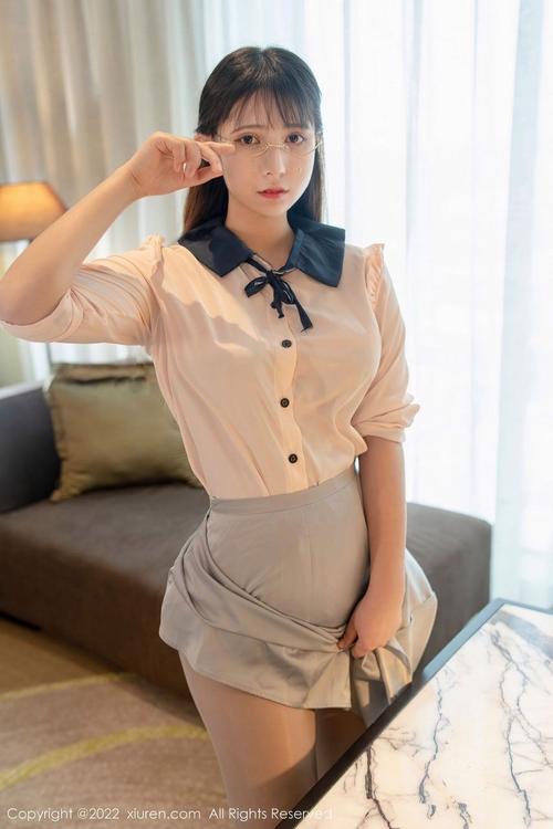 人妻熟女在线看的相关介绍
