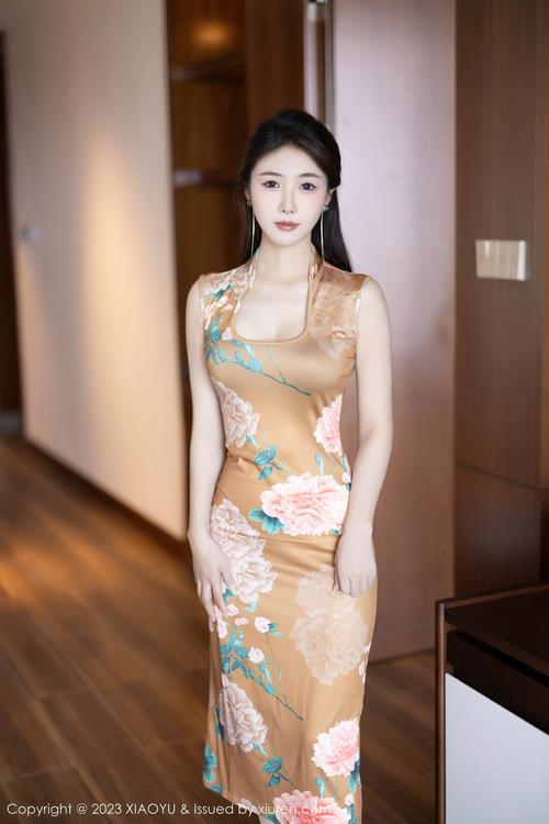 美女老师被我后入的相关介绍
