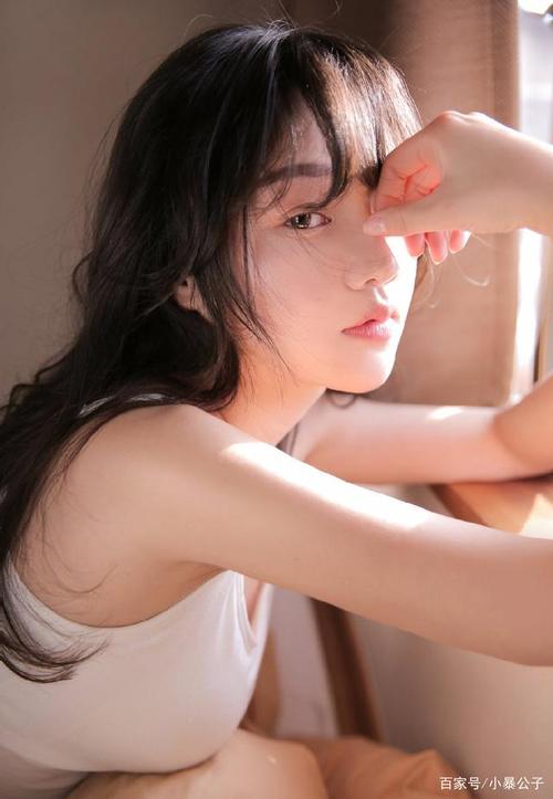 人人人澡人人人妻人人人少妇的相关介绍