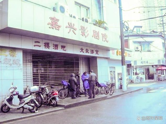 色婷婷综合久久久久中文av的相关介绍