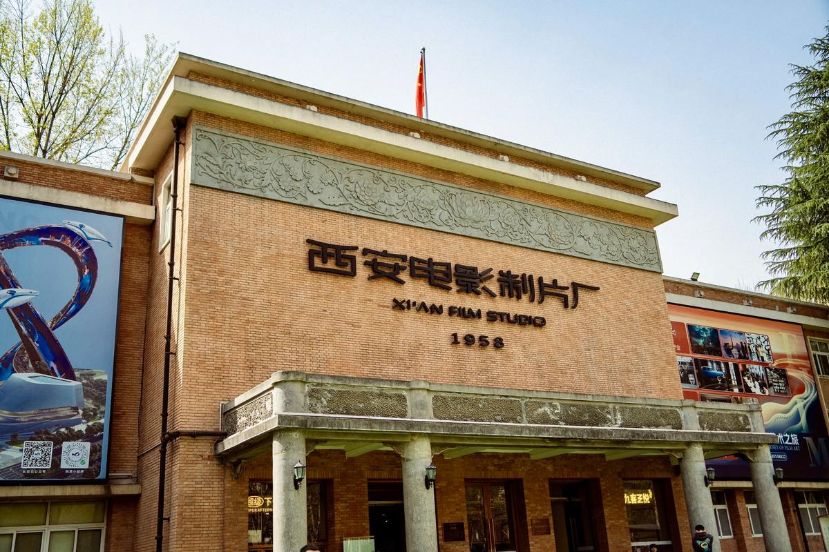 精品人妻少妇的相关介绍
