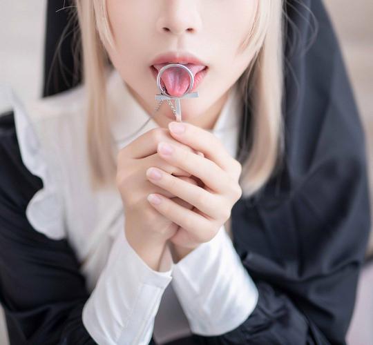 18禁网站在线下载的相关介绍