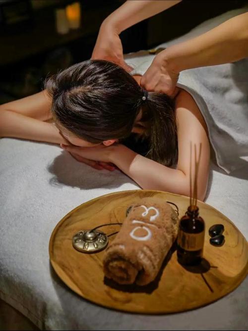 欧美久久久久久久一区二区三区的相关介绍