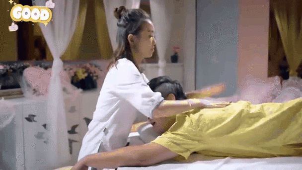 女下体分泌物发黄的相关介绍