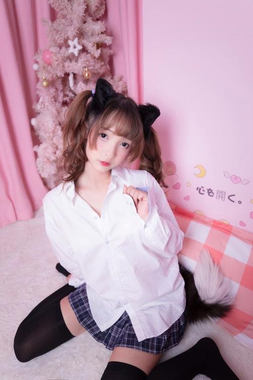 女人18一级特黄大片的相关介绍