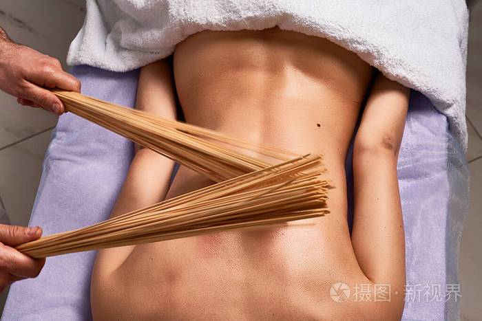 久久久久久精品人的相关介绍