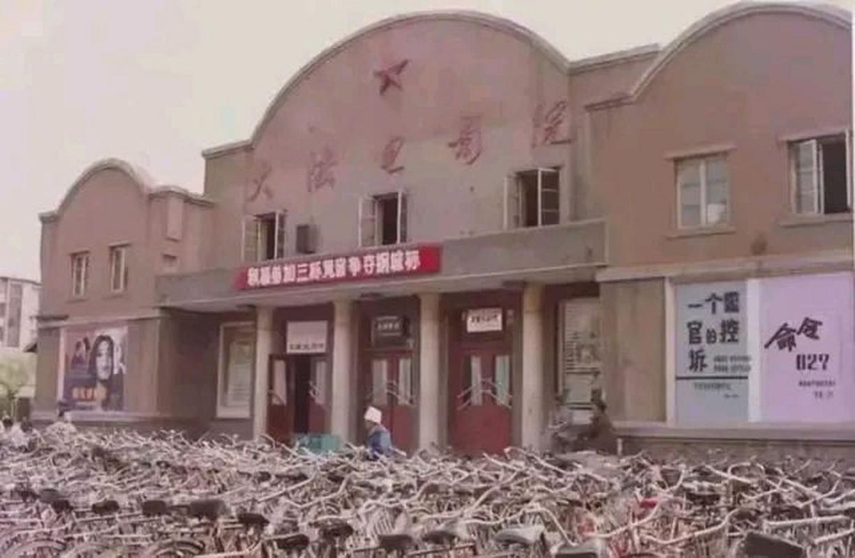 女性白带发黄异味什么原因的相关介绍
