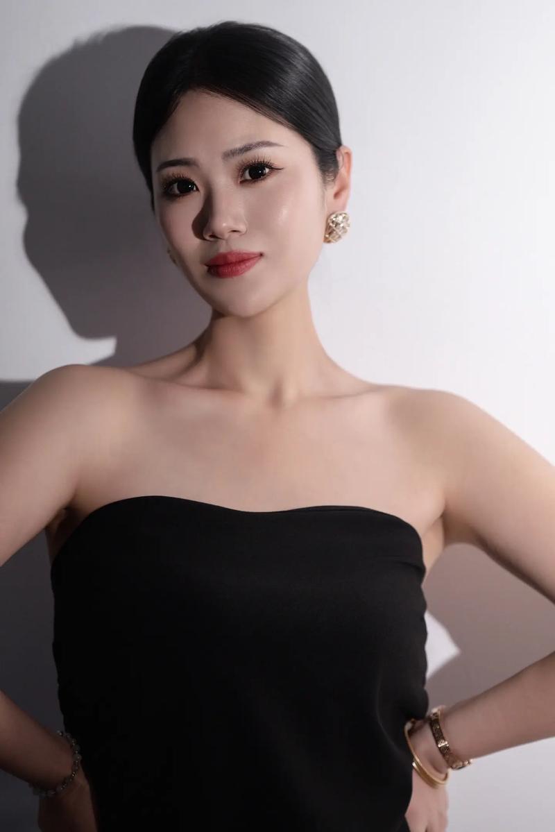 精品av久久久久久久av的相关介绍