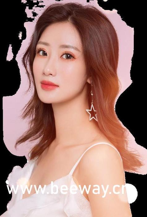 18禁看美女的相关介绍
