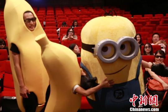 操丝袜av网的相关介绍