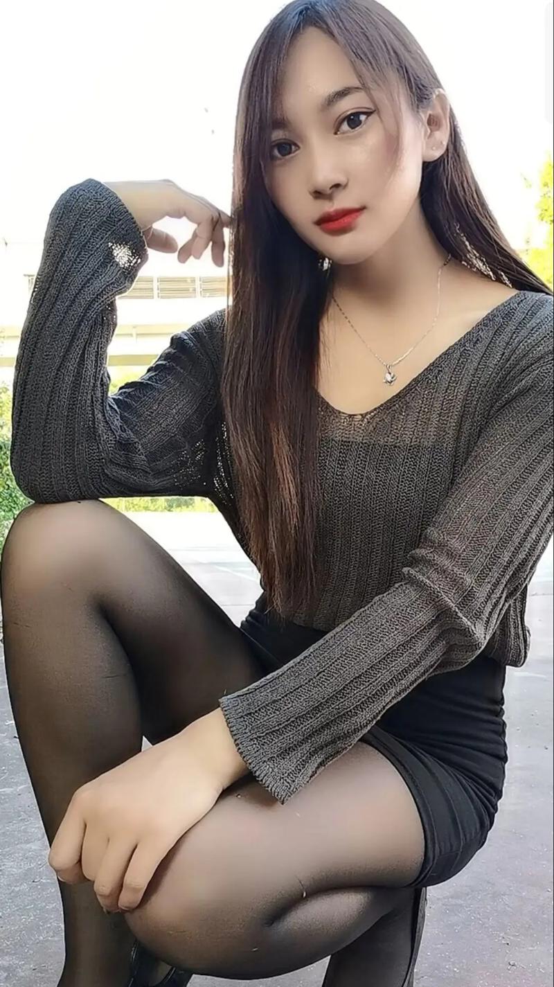 少妇人妻共32部分的相关介绍