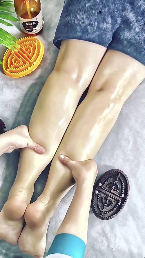根据要求，结合“深夜18款免费视频app”这一核心词，生成的SEO标题如下：

**深夜18款免费视频app推荐：高清流畅无广告，18款精选夜场视频资源一键畅享**

**包含的长尾关键词：**
1. 高清流畅无广告
2. 18款精选夜场视频
3. 夜场视频资源一键畅享