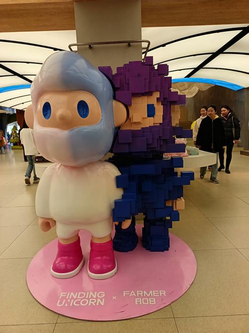 亚洲少妇区时尚穿搭指南：解锁轻熟风、通勤装与高街混搭的优雅魅力