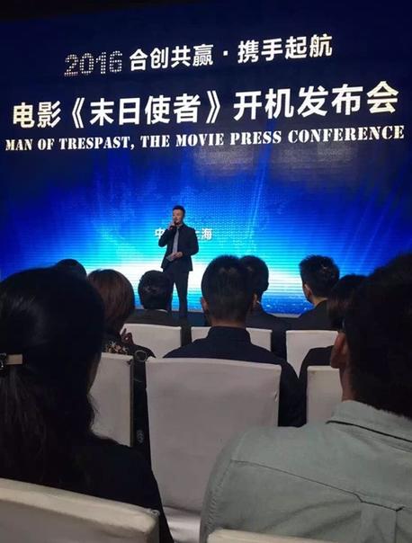 操美女白的相关介绍