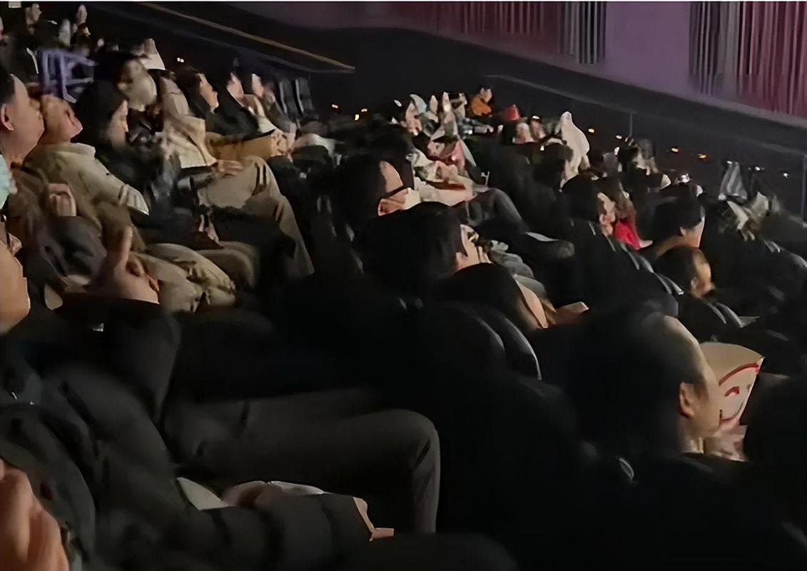 风骚人妻少妇的相关介绍